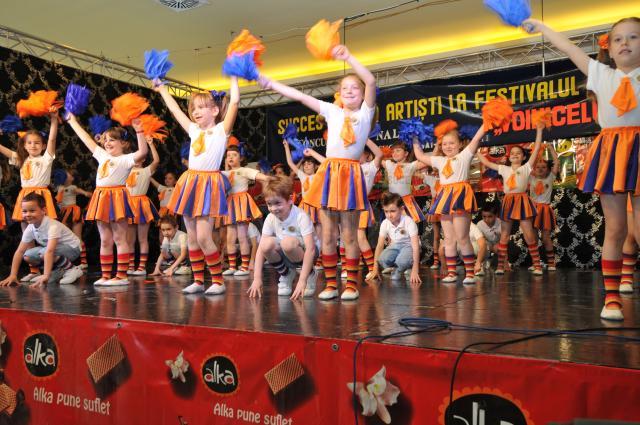 Festivalul-concurs naţional de interpretare artistică pentru preşcolari „Voinicelul”