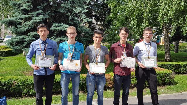 Palmares bun pentru cinci elevi din județ în cadrul Olimpiadei Naționale de Tehnologia Informației