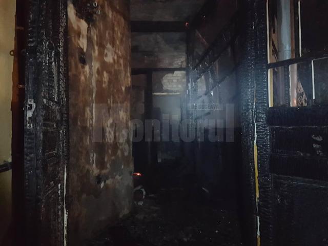 Incendiu provocat intenționat la o casă duplex din Rădăuți