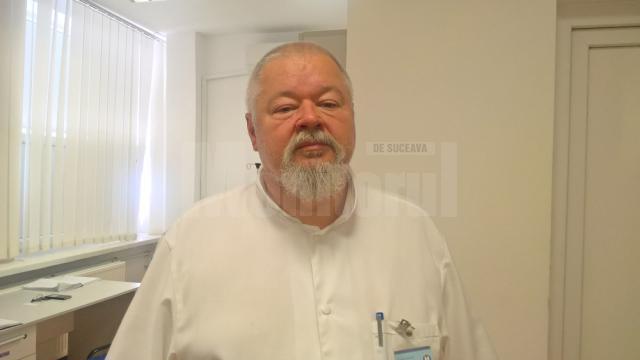Şeful secţiei ORL din Spitalul de Urgenţă din Suceava, dr. Corneliu Dumitrescu