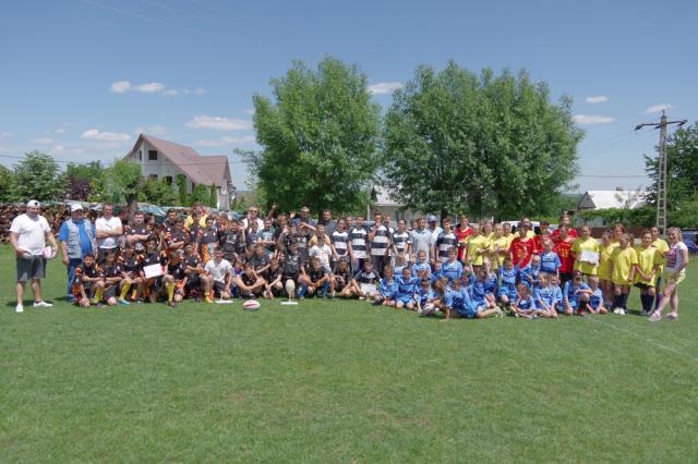 Peste 130 de copii şi juniori au evoluat la ediţia a doua a Turneului Dumitru şi Viorel Negru de la Luncuşoara