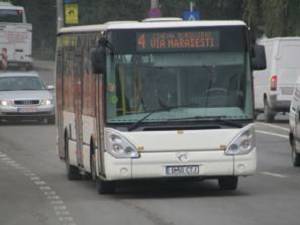 Autobuze TPL către Cetatea de Scaun a Sucevei