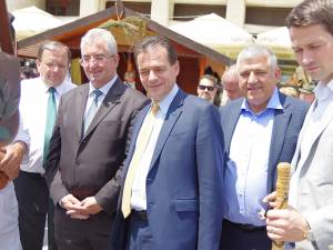 Orban a vizitat Târgul de Sânziene din centrul Sucevei