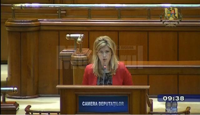 Deputatului PSD de Suceava Maricela Cobuz i s-a reproşat, printre altele, că a votat împotriva moţiunii de cenzură la adresa Guvernului Grindeanu