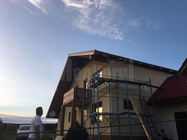 Casa familiei Şutu are deja acoperiş nou