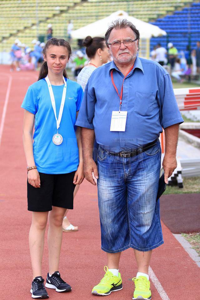 Angela Olenici alături de antrenorul său, Toader Flămând