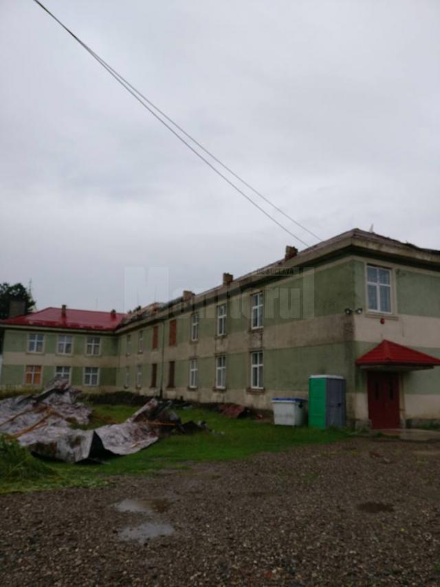 Şcoala din Vadu Moldovei are nevoie urgentă de modernizare