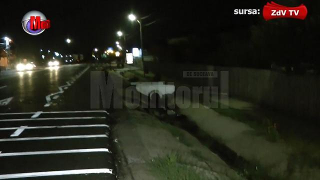 Accidentul s-a produs în noaptea de luni spre marţi, pe E 85, în localitatea Goleşti, judeţul Vrancea. Maşina a lovit un cap de pod