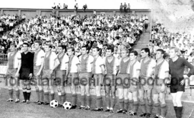 Echipa Forestei din anul 1967. Foto: forestafalticeni.blogspot.com