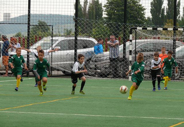 Trei trofee de la Cupa Municipiului Fălticeni la fotbal au revenit Clubului Juniorul Suceava