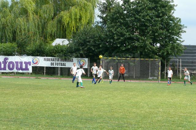 Trei trofee de la Cupa Municipiului Fălticeni la fotbal au revenit Clubului Juniorul Suceava