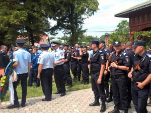 Inmormantarea agentului de politie Sorin Vezeteu 3
