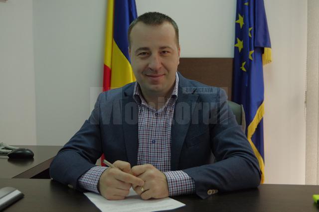 Iniţiatorul proiectului de hotărâre, viceprimarul Lucian Harşovschi