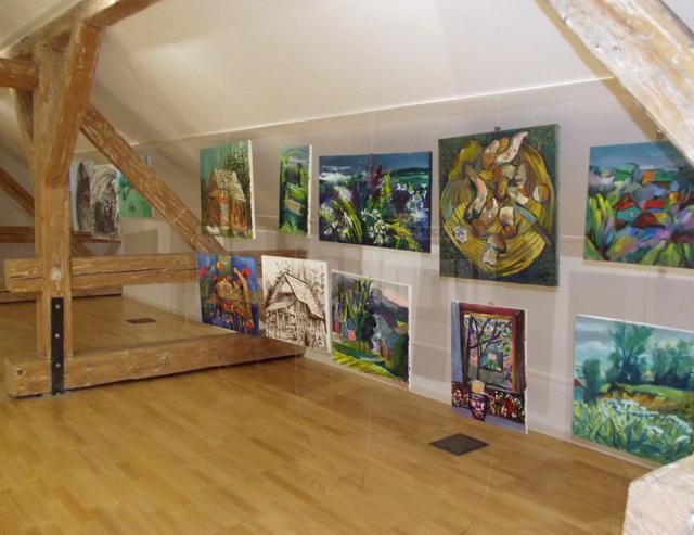 Expoziţia retrospectivă a taberelor de creaţie din Poiana Dacilor - Păltinoasa