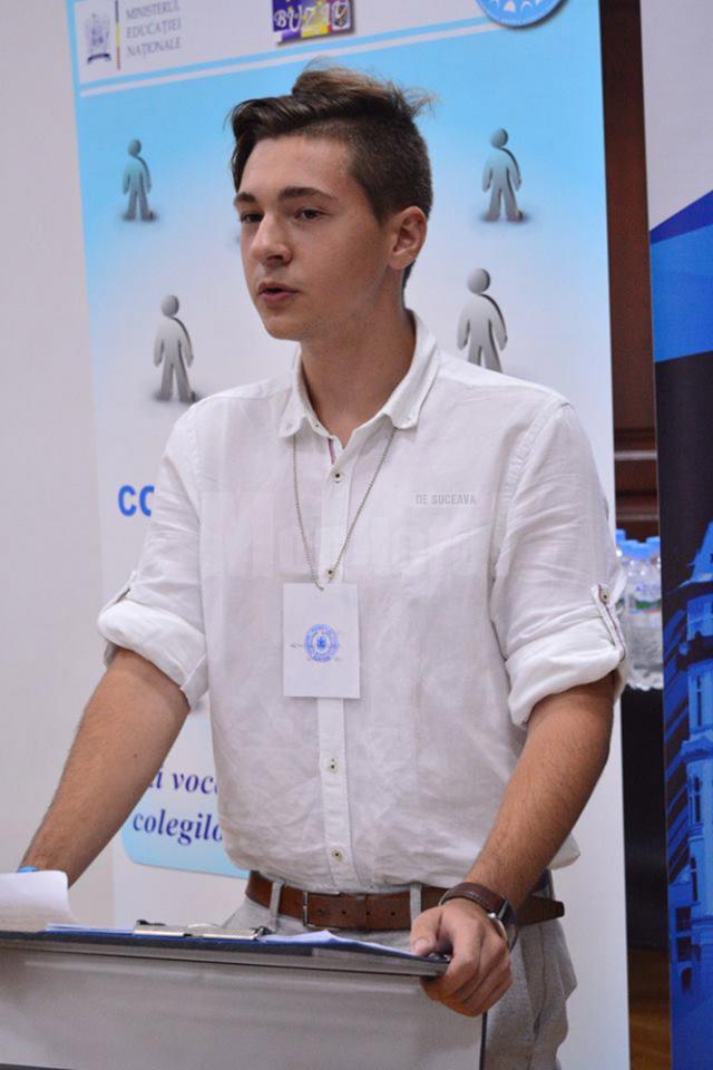 Ciprian Tuchiluş a fost ales vicepreşedinte al Consiliului Naţional al Elevilor