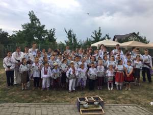 Câştigătorii festivalului de toacă pentru copii ,,Lemnul sfânt care cântă”