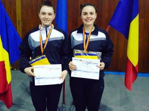 Elena Larisa Roșu și Elena Dănuț sunt candidate la medaliile naționale în probele de dublu vâsle și rame la junioare I