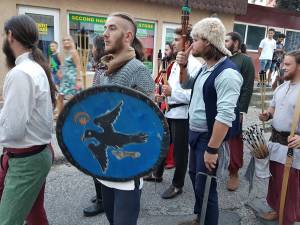 La Suceava a început cea mai mare paradă medievală din ţară