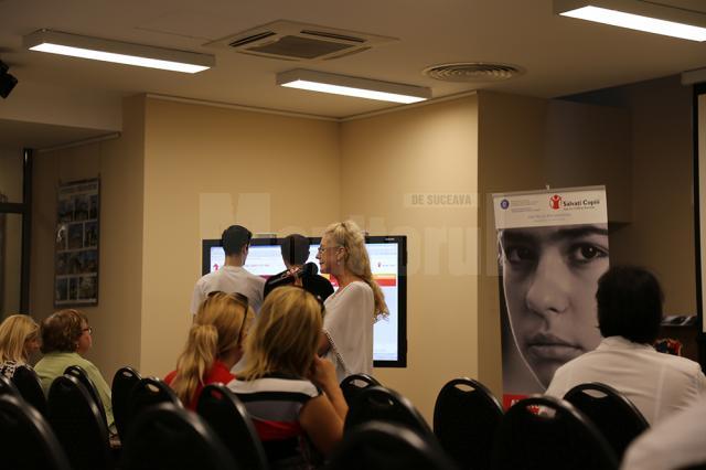 Peste 60 de persoane au participat la întâlnirea „Trăiri, nevoi, dorinţe”, organizată la Muzeul Bucovinei