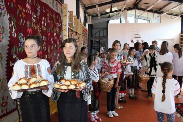 Primirea copiilor din Fălticeni la Moldoviţa