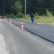 Pe DN 17B au început lucrările de asfaltare pe raza comunei Crucea