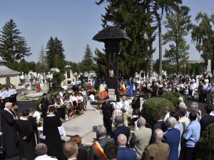 Placă comemorativă, în semn de omagiu adus eroului Ion Grămadă