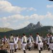 „Sărbătoarea Muntelui”, un regal de muzică populară, meşteri iscusiţi, bucate delicioase şi spectatori entuziaşti