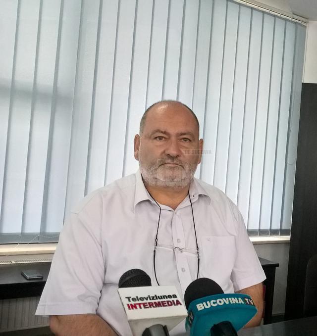 Inspectorul-şef al Serviciului Control în Sănătate Publică Suceava, dr. Dinu Sădean