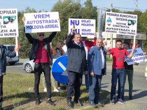 Flutur şi Lungu au făcut apel la întreaga zonă a Moldovei să fie unită pentru construcţia autostrăzii