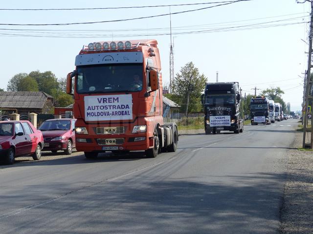 Sucevenii au îngroşat rândul protestatarilor care au solicitat construcţia autostrăzii Ungheni - Iaşi - Târgu Mureş