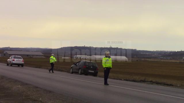 Poliţiştii au oprit maşina abia după o urmărire de un kilometru