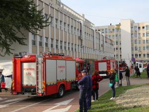 Planul Roșu de Intervenție a adus o mare desfășurare de forțe la Spitalul Județean