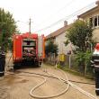 În urma intervenţiei pompierii au reuşit să salveze restul casei de locuit