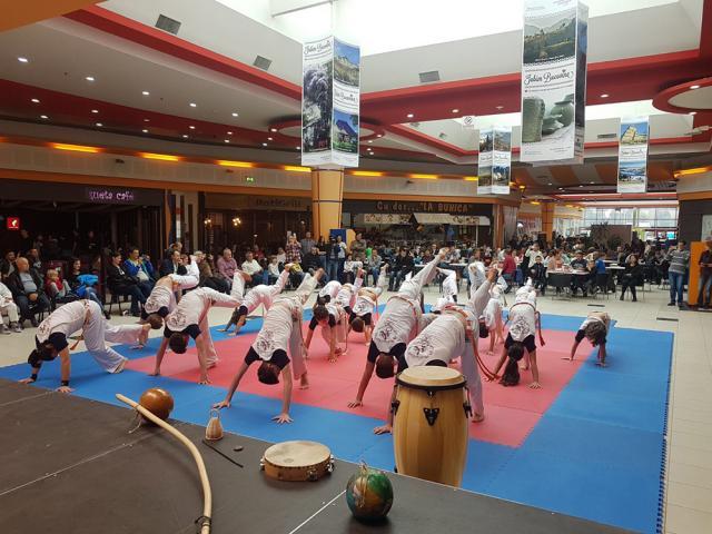Primul festival de Capoeira organizat la Suceava are loc sâmbătă, la Shopping City