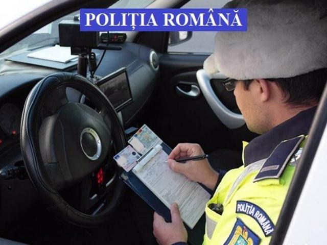 Băut și cu permisul anulat, a fost prins de polițiști la volanul unui autoturism