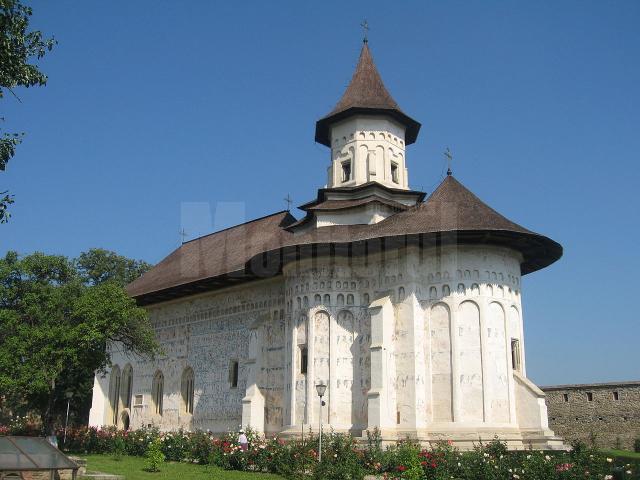 Contractul de finanțare cu 5 milioane de euro a restaurării Mănăstirii Probota a fost semnat miercuri