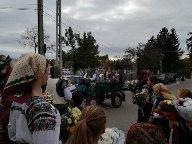 Momente de sărbătoare în comuna Berchișești, la sfinţirea Casei Parohiale de la Biserica Sfântul Nicolae
