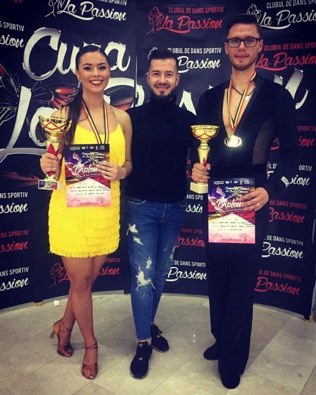 Andrei Martineac şi Nicoleta Daneliuc - campioni naţionali, clasa E Latino - Adulţi