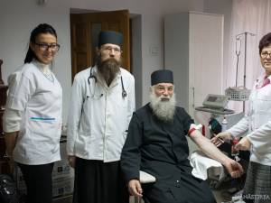Campanie de recoltare a sângelui, la Mănăstirea Putna
