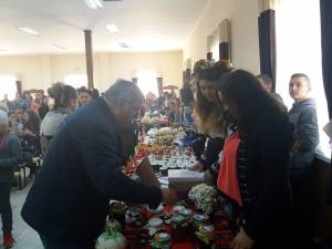 Festivalul ,,Sărbătorim toamna”, organizat de Liceului „Nicanor Moroșan” din Pârteștii de Jos