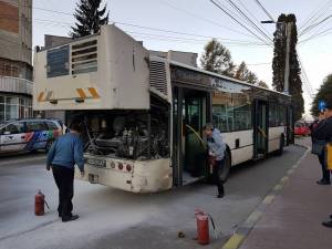 Autobuzul TPl care a luat foc în mers