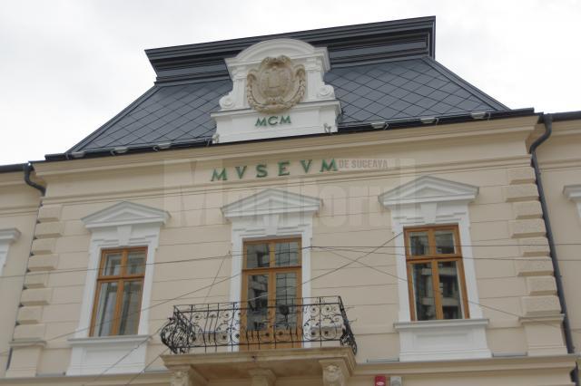 Muzeul Bucovinei itinerează expoziţia Pistoale din colecţiile Muzeului Bucovinei – în imagini