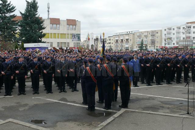 Ceremonialul depunerii Jurământului militar de către elevii seriei 2017-2018, de la Şcoala Militară de Subofiţeri de Jandarmi „Petru Rareş” Fălticeni