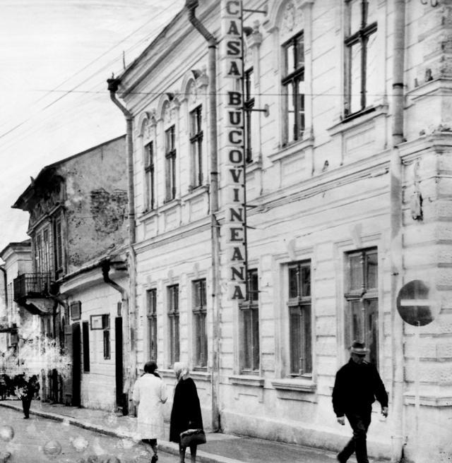 Casa Bucovineana de pe  Strada Karl Marx