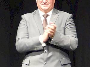Primarul Ion Lungu a anunţat că spectacolul va avea loc la Teatrul ”Matei Vişniec” din Suceava