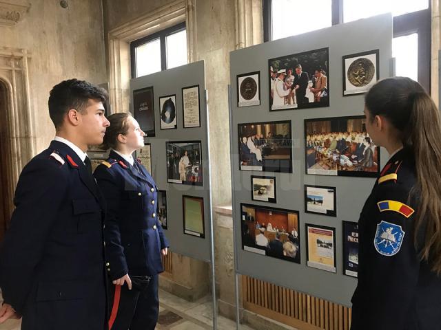 Expoziție în memoria eroului necunoscut, la Colegiul Militar Câmpulung