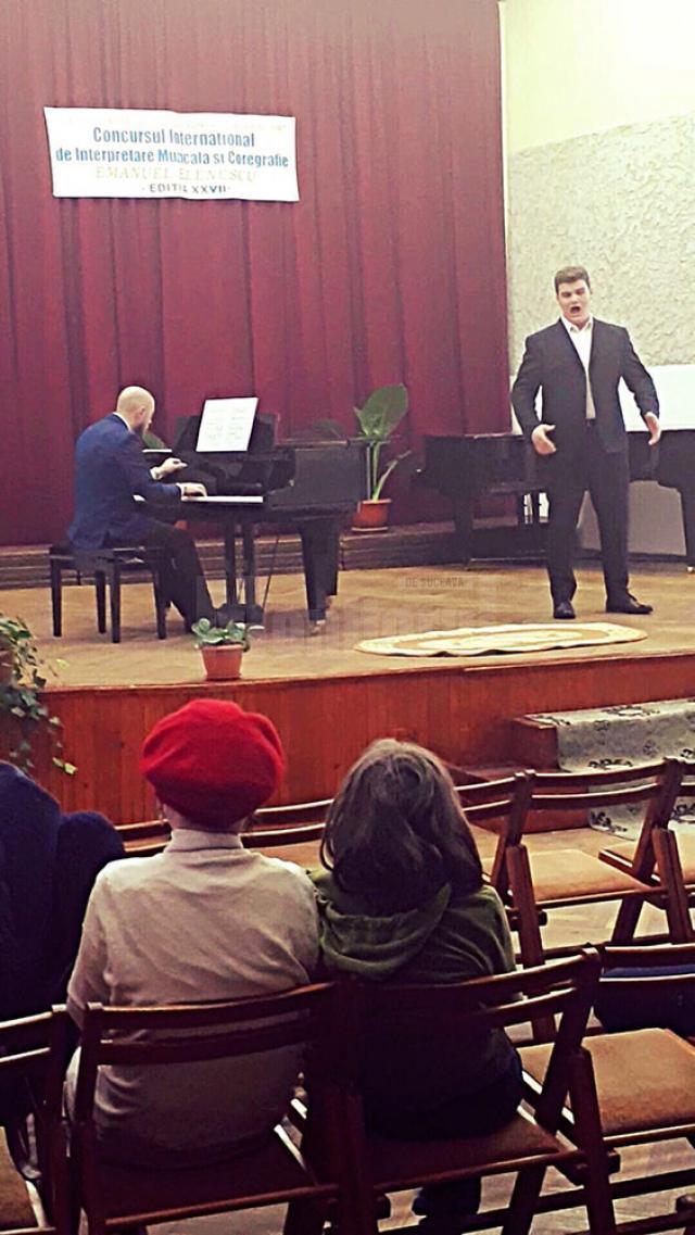 Simpozionul „1 Decembrie – Ziua Naţională a României și Sf. Apostol Andrei, ocrotitorul României Mari”