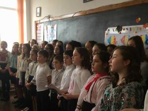 Ziua Națională a României, sărbătorită de elevii Școlii Gimnaziale ”Cristofor Simionescu” Plopeni