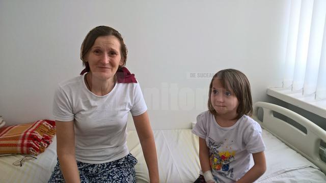 O fetiţă de 7 ani, din Poiana Micului, are nevoie de bani pentru transplant de plămâni