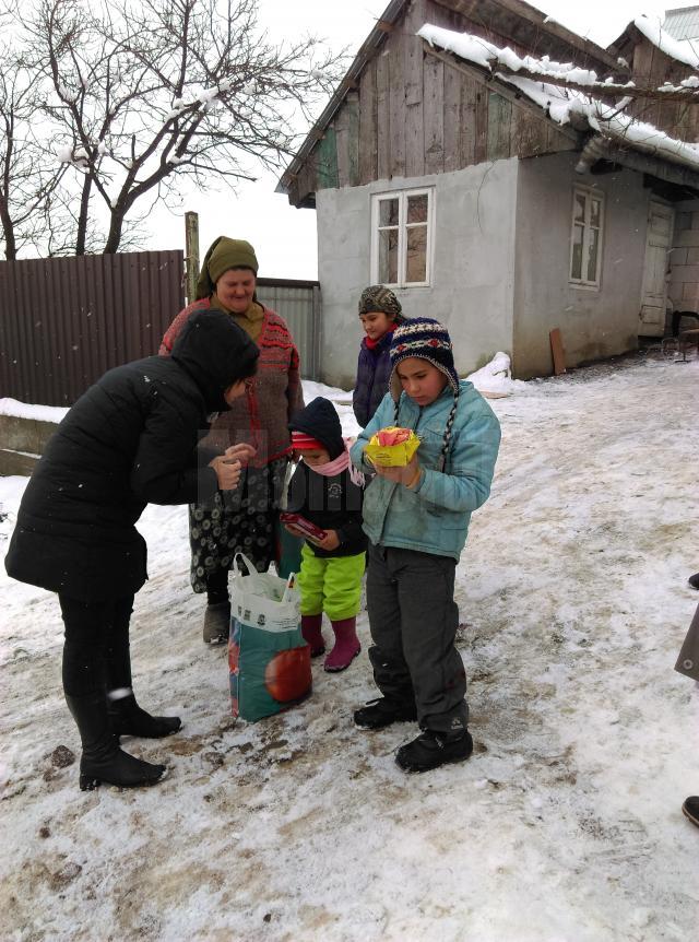 Pachete de alimente pentru 18 familii nevoiașe din Ilișești